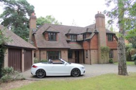 5 bedroom Detached t...